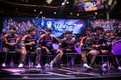 LPL赛区瑞士轮豪取四连胜，中韩对决LCK赛区遭遇滑铁卢